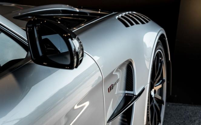 Mercedes-AMG GT Black Series w AMG Brand Center