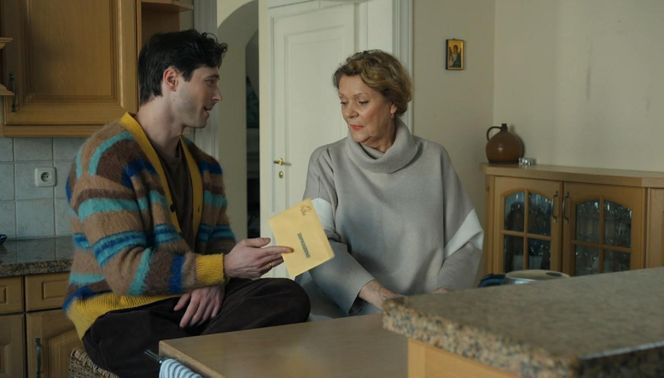 Barwy szczęścia odc. 3204. Józefina Rawiczowa (Elżbieta Jarosik), Cezary (Marcel Opaliński)