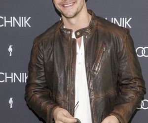 Mikołaj Roznerski - nie zostawiam M jak miłość