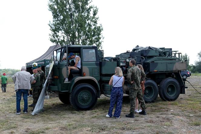 Śląskie Manewry 2024. Miłośnicy militariów spotkali się w Bytomiu