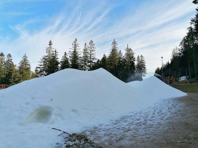 Tak wygląda produkcja śniegu w górach