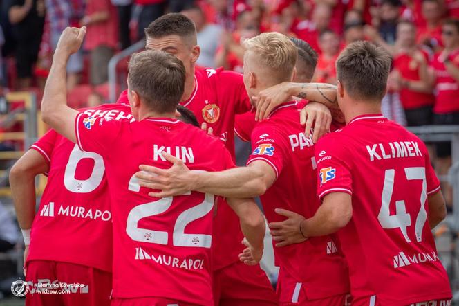 Korona Kielce – Widzew Łódź. Łodzianie rozpoczynają maraton spotkań