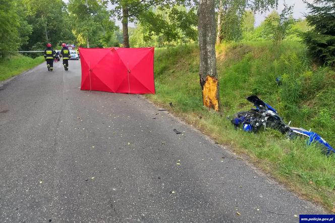 Śmiertelny wypadek motocyklisty. Najpierw uderzył w sarnę, a następnie w przydrożne drzewo