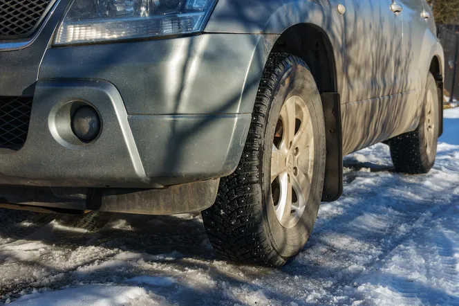 Nieostrożna jazda może mieć fatalne skutki. GDDKiA ostrzega