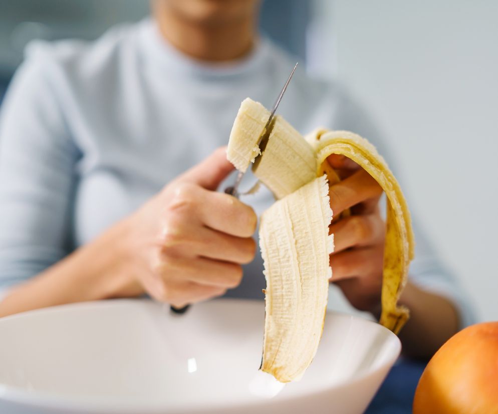Czy jeść końcówki od banana? Dlaczego niektórzy je wyrzucają?