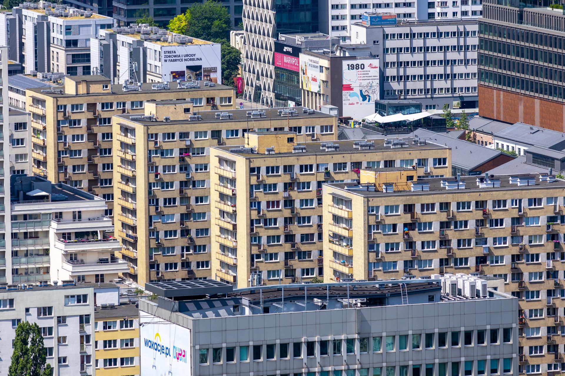 Zmiana czasu z letniego na zimowy. Dlaczego wciąż przestawiamy zegarki