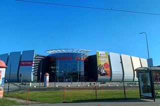 Toruńska Plaza otwarta dla odwiedzających po zerwaniu się sufitu. Są jednak ograniczenia