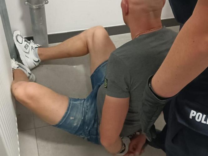 Popalił restaurację w Ząbkach, wszystko się nagrało. Policja zatrzymała podejrzanego!