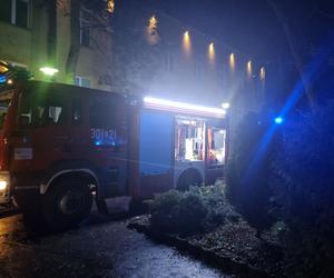 Łódź. Tragiczny pożar w szpitalu przy Okólnej. Zginął pacjent. Dwie osoby ranne