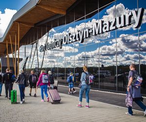 Ogromny wzrost liczby pasażerów w kwietniu na lotnisku w Szymanach