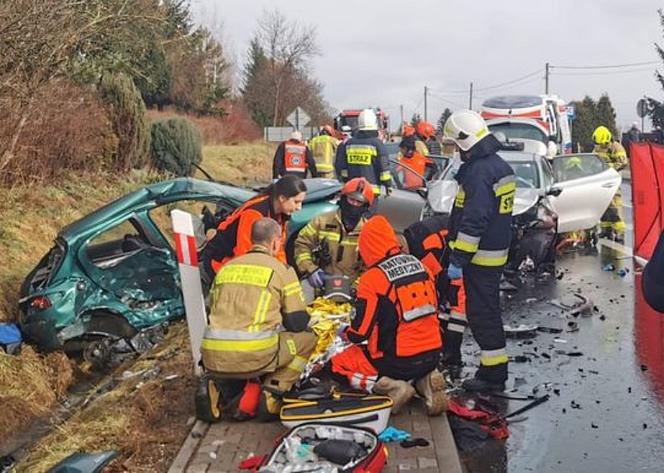 18-letni kierowca miał zakaz prowadzenia pojazdów
