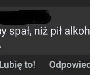 Ktoś udostępnił zdjęcie śpiącego lekarza. Internauci są wściekli. Trochę empatii