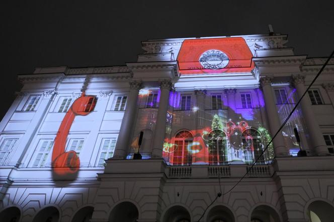 Mapping na fasadzie Pałacu Staszica - siedziby Polskiej Akademii Nauk w Warszawie