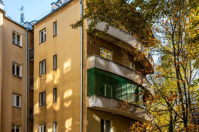 Kamienica na ul. Konopnickiej 5 w Warszawie