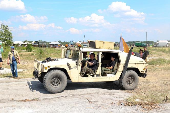 Śląskie Manewry 2024. Miłośnicy militariów spotkali się w Bytomiu