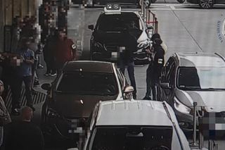 „Słowik” znowu za kratami! Gangster zatrzymany za wymuszenie haraczu w Warszawie