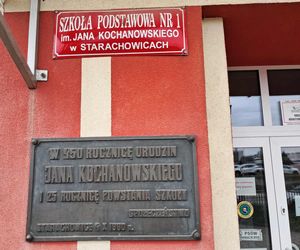 Szkoła Podstawowa nr 1 w Starachowicach ma już 120 lat. Zobaczcie zdjęcia z uroczystości