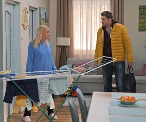 Pierwsza miłość, odcinek 4045: Emilka (Anna Ilczuk),  Olek (Krzysztof Wieszczek)