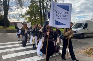 Pochód Postaci Literackich