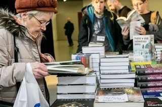 To największe targi książki we Wrocławiu. Prawdziwy raj dla moli książkowych