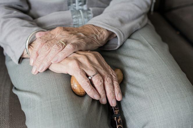 Seniorzy mogą otrzymać pomoc