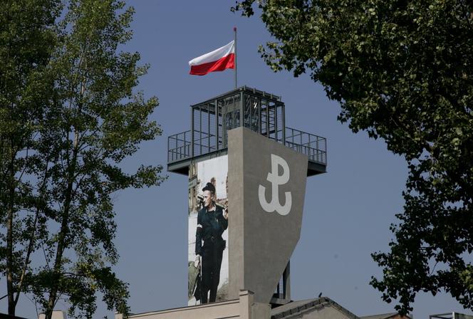 Spójrz na Warszawę z góry! Te punty widokowe zapewnią niezapomniane wrażenia