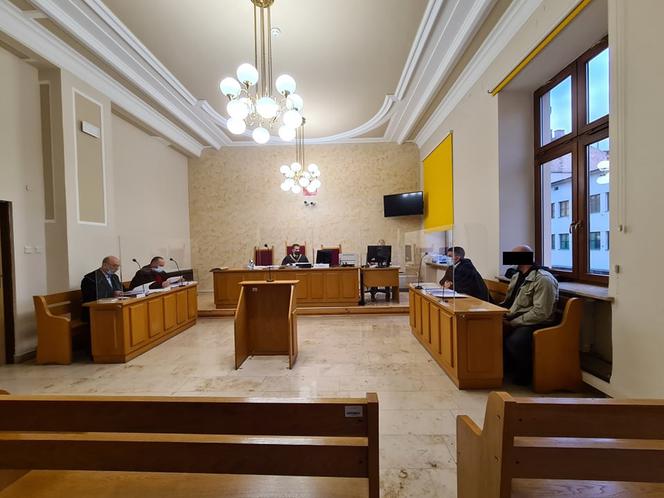 Pitbull zagryzł Kamila. Kolejna rozprawa w przemyskim sądzie. Biegli wydali opinię o psach [ZDJĘCIA]