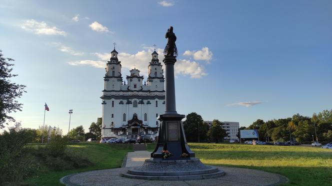 Parafia pw. Zmartwychwstania Pańskiego w Białymstoku