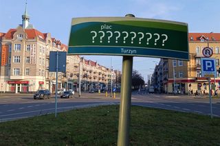 Plac w centrum miasta od prawie trzech lat ma swoją królewską nazwę. Tylko wciąż prawie nikt o tym nie wie