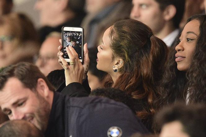 Rihanna na meczu piłki nożnej