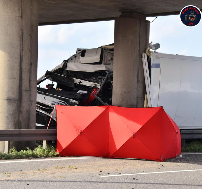 Makabryczny wypadek na S8. Kierowca ciężarówki nie żyje