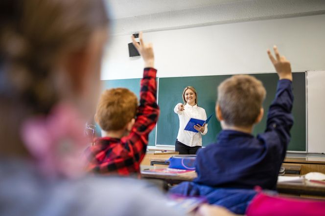 Rodzice kłócą się o powrót prac domowych. „Moja rodzina nie potrzebuje”