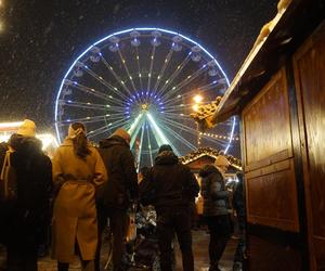 Magia świąt opanowała miasto! Byliśmy na Bydgoskim Jarmarku Świątecznym 