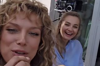 Przyjaciółki, 26 sezon. Patrycja (Joanna Liszowska), Inga (Małgorzata Socha)