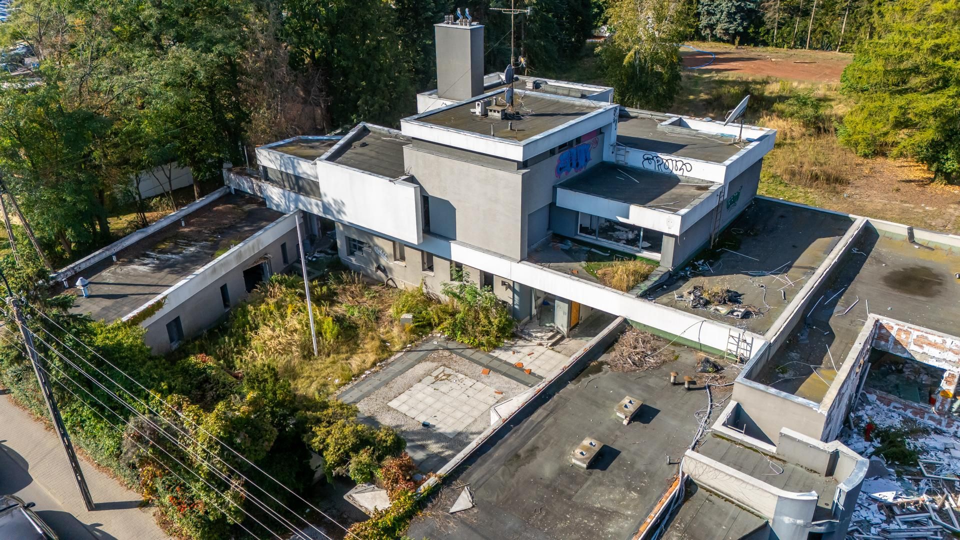 Opuszczona willa przy Ryżowej 72 w Warszawie