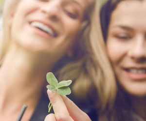 Manifestacja 777 może totalnie odmienić życie w kilka dni. Przyniesie bogactwo, miłość i szczęście