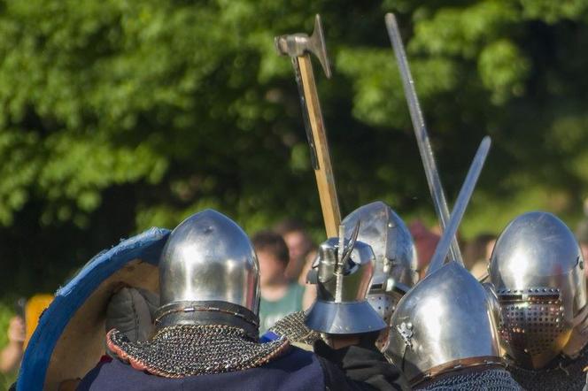 Rekonstrukcje historyczne, czyli rycerstwo w XXI wieku...