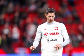 Robert Lewandowski lubi luksusowe ubrania. Cena jego skarpet zwala z nóg!