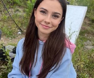 M jak miłość poza planem. Karina Woźniak (Basia)