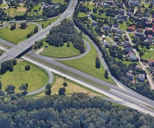 A4 między Krakowem i Katowicami to tak naprawdę pierwsza autostrada w Polsce, którą wybudowano w ramach partnerstwa publiczno-prywatnego, po śladzie drogi powstałej w latach 70. i 80.