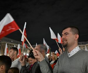 Zło dobrem zwyciężaj. Czuwanie w Watykanie w rocznicę wyboru Jana Pawła II