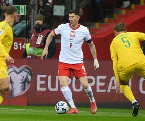 Takim samolotem Lewandowski przyleci do Polski