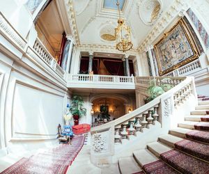 Są wielkie, długie, głębokie i zaskakujące. Oto nietypowy ranking muzeów