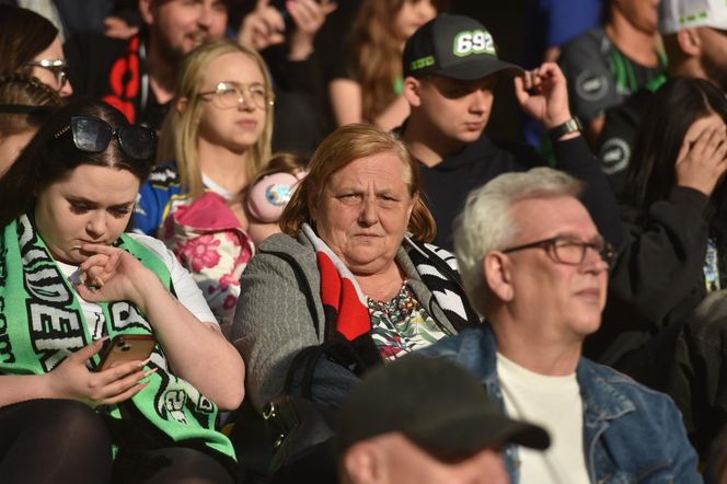 1. Finał Indywidualnych Mistrzostw Polski na Motoarenie. Zdjęcia kibiców i zawodników z Torunia