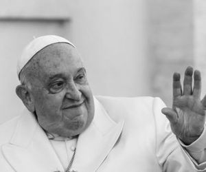 Watykan podał oficjalną przyczynę śmierci papieża Franciszka