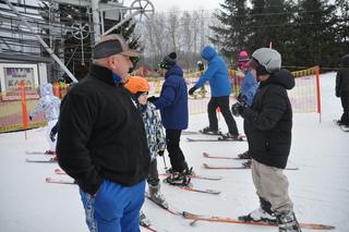 Karatecy ze Skarżyska na stoku narciarskim w Krajnie