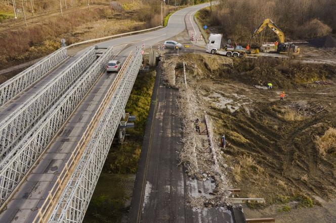 Ruszyła budowa nowego mostu na rzece Kamienicy 