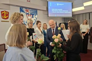 Dziś Dzień Edukacji Narodowej. Koszalińscy nauczyciele docenieni przez prezydenta miasta