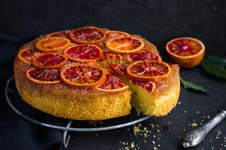 Bezglutenowe ciasto pomarańczowe z polenty wg Jamiego Olivera