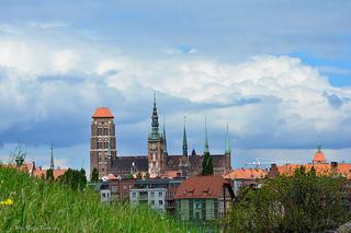 Gdańsk: widok na panoramę miasta z Biskupiej Górki [ZDJĘCIE DNIA]